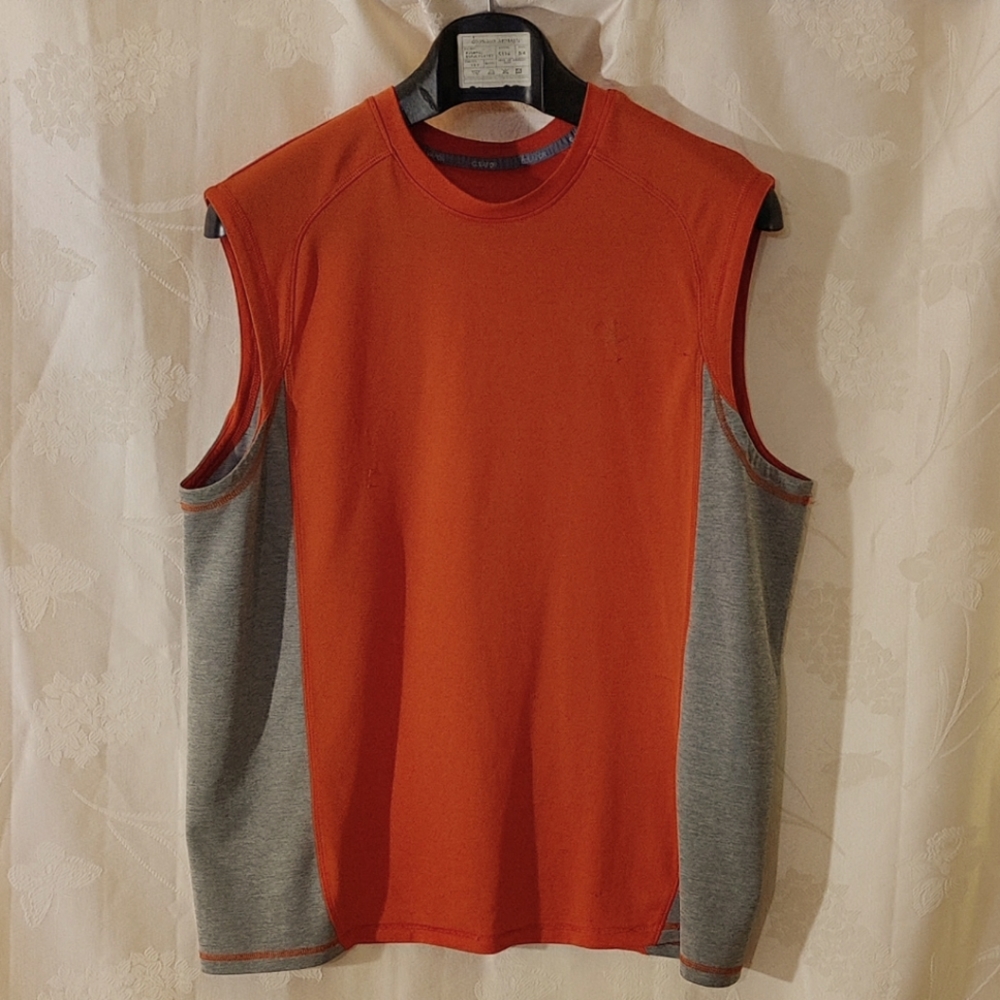 Champion sport sleeveless Tshirt size Lg